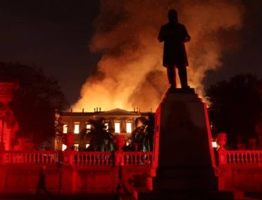 Βραζιλία: Συγκλονισμένη η κοινή γνώμη από την καταστροφή του Εθνικού Μουσείου